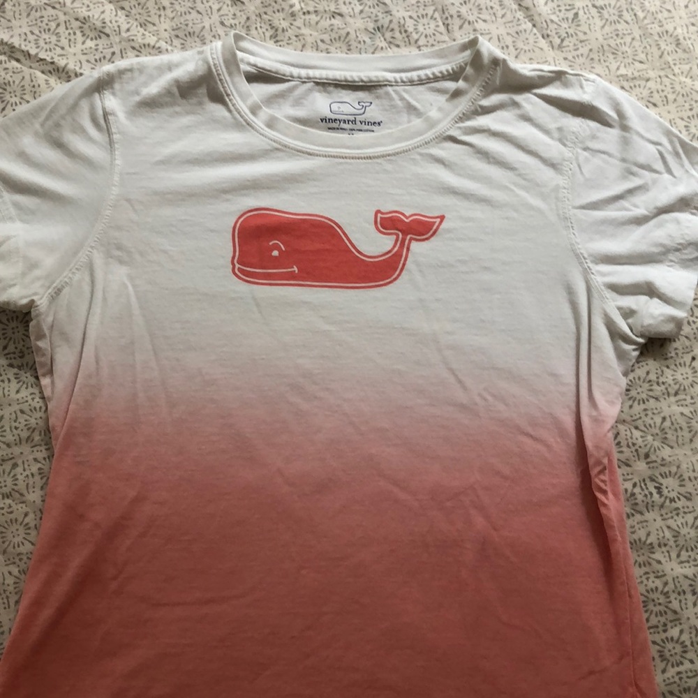 Vineyard Vines tee size M